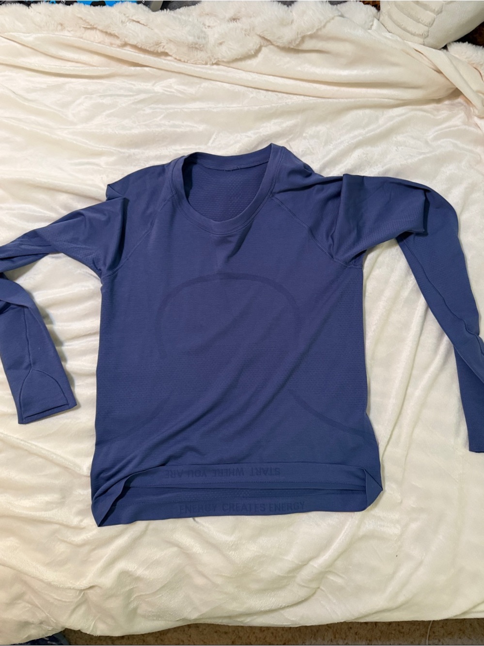 lululemon athletica Long Sleeve Tee in Deep Blue